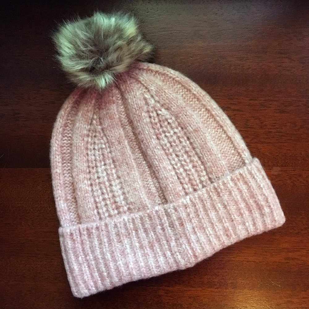 Lands' End mauve pompom beanie NWT